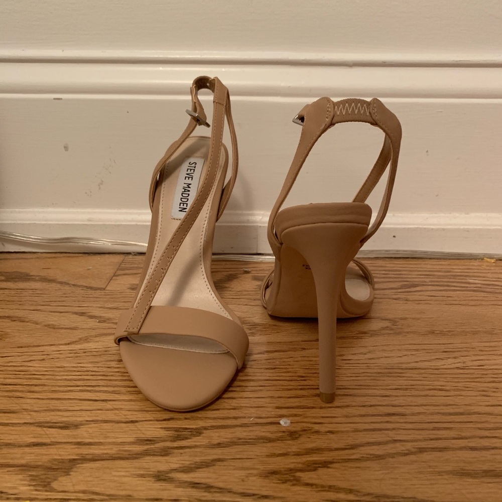 Steve Madden Nude Heels